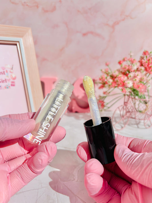 Champagne 🥂 lip gloss