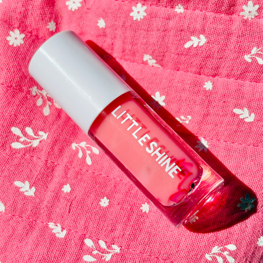 Malteada de Fresas lip gloss