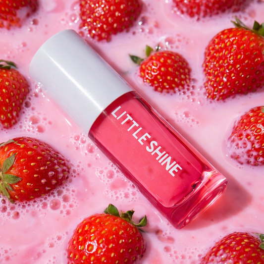 Malteada de Fresas lip gloss